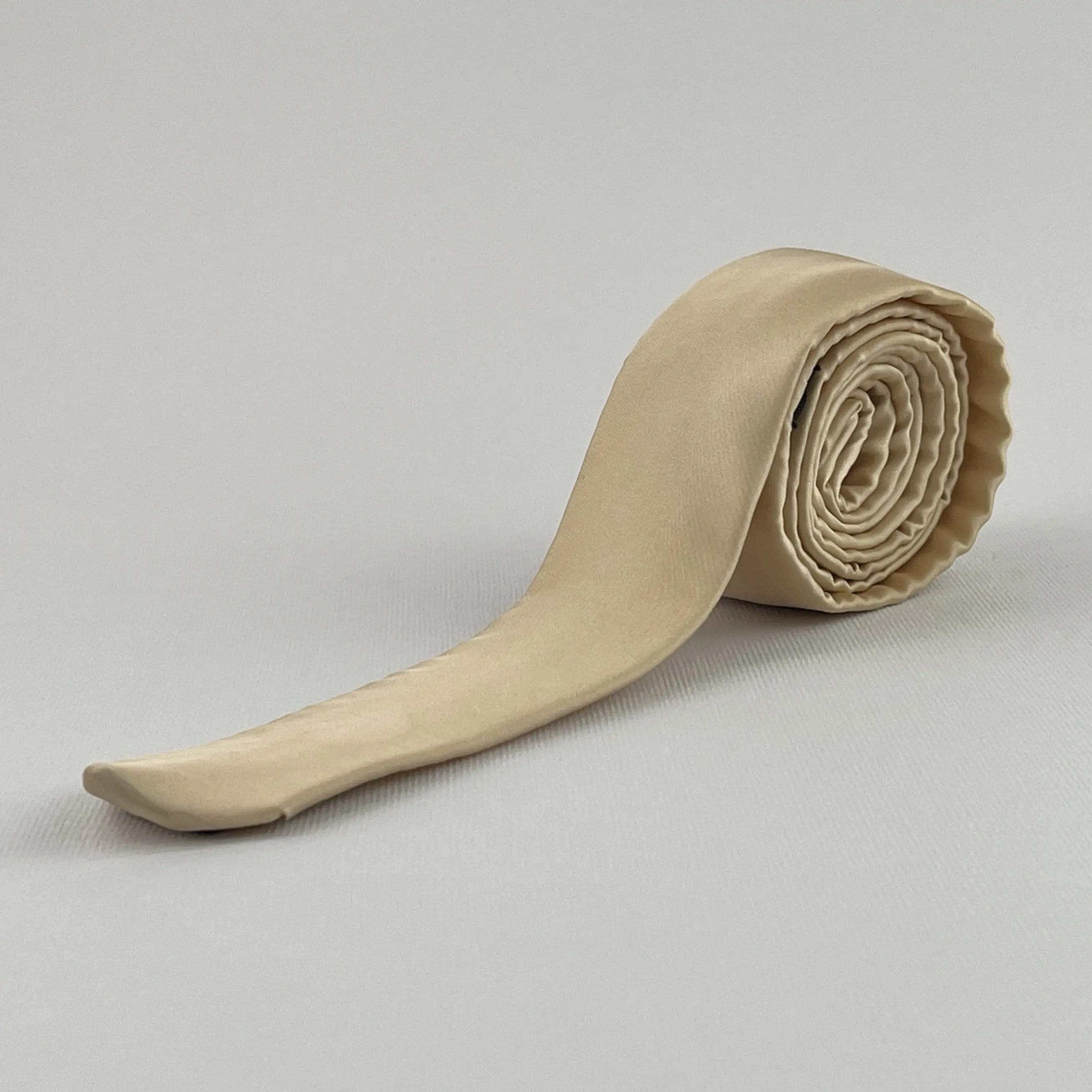 کراوات کرم گره ای کد ۳۵۱۷