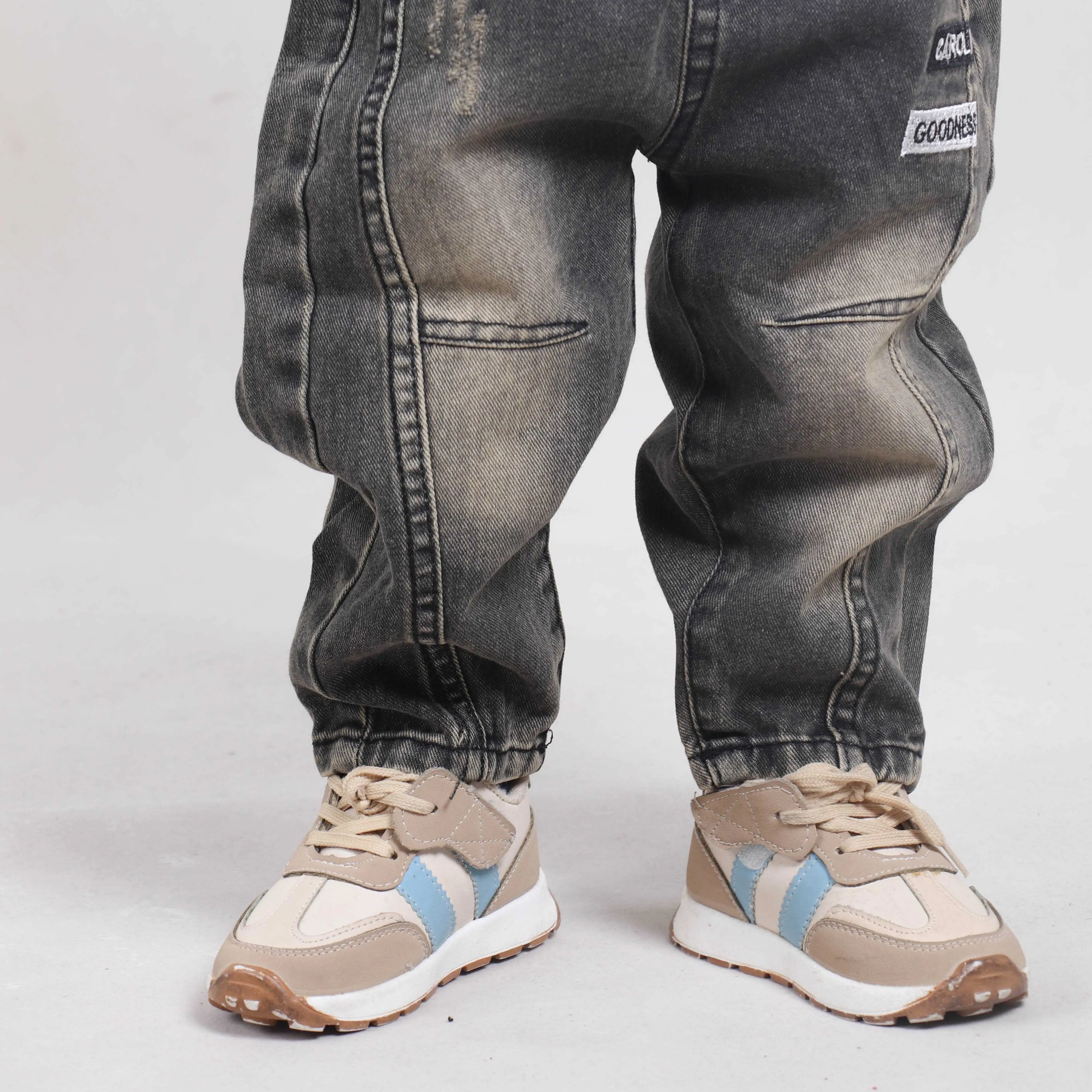 شلوار مام جین اسپرت کد۳۲۹۵